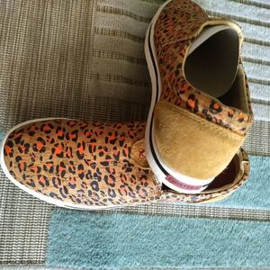 Women's Twisted X Slipon shoes size 9